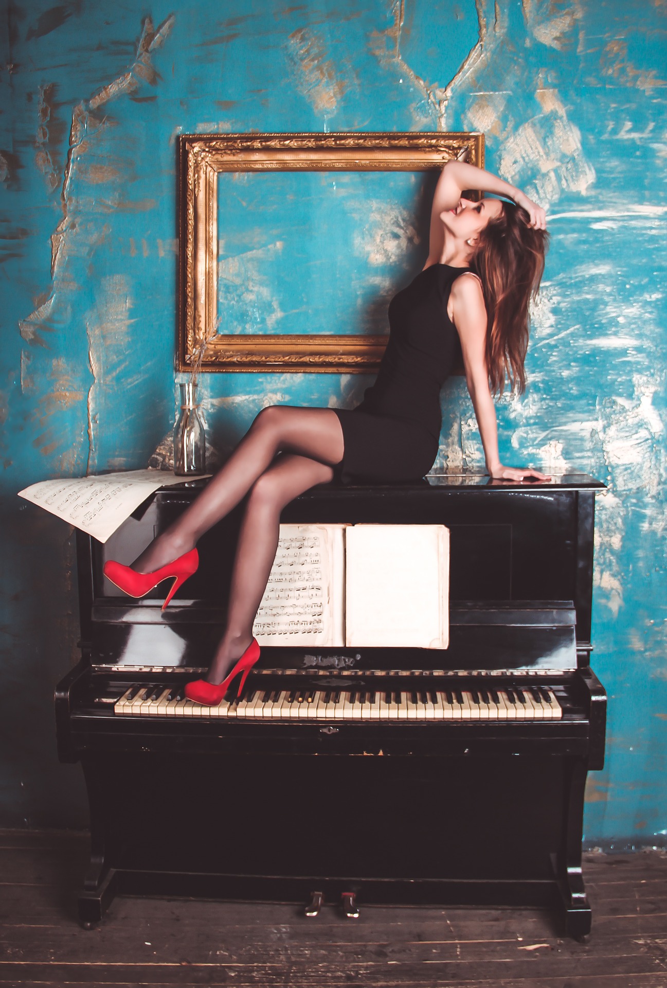 Music Therapy As Medicine - Piano Girl